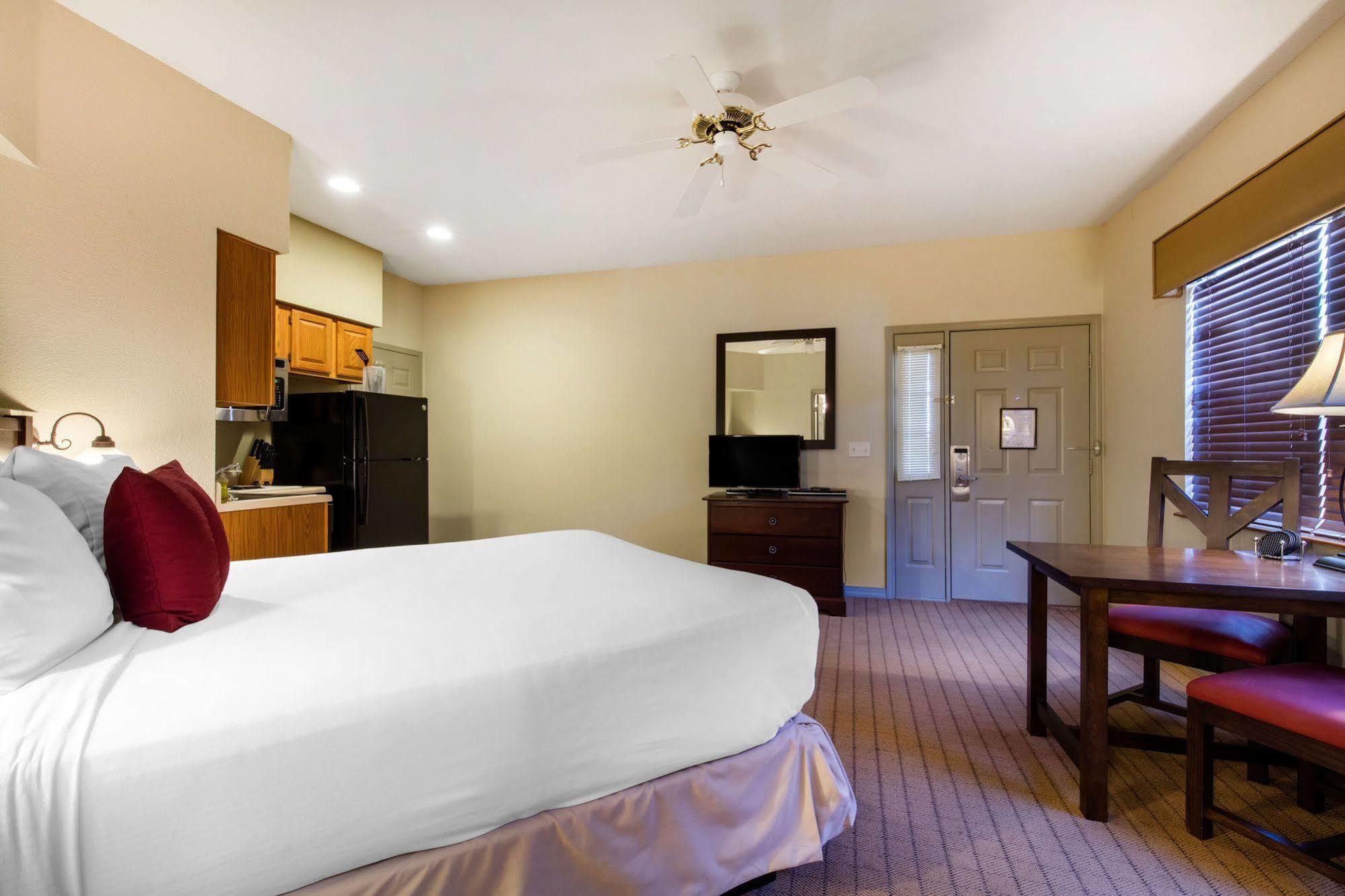 Bluegreen Vacations The Falls Village, An Ascend Resort Бренсън Екстериор снимка