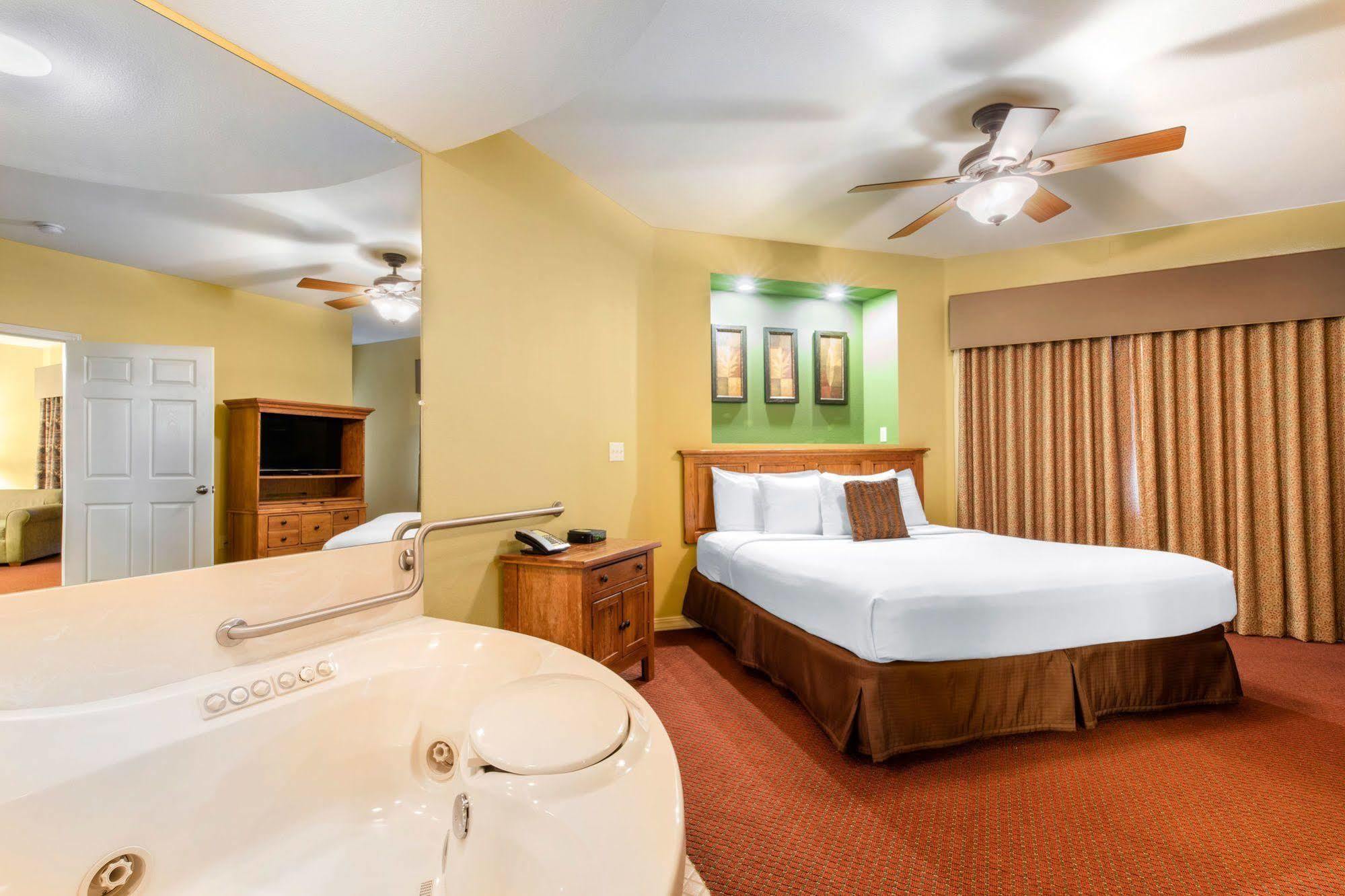 Bluegreen Vacations The Falls Village, An Ascend Resort Бренсън Екстериор снимка
